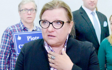 Minister Beata Kempa patronowała akcji „Plecak dla Aleppo”, w sprawie której postępowanie prowadzi p