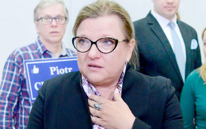Minister Beata Kempa patronowała akcji „Plecak dla Aleppo”, w sprawie której postępowanie prowadzi p