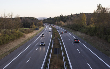 Niemcy: Bundestag przeciwko ograniczeniu prędkości na autostradach