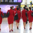 Stewardessy linii Virgin Atlantic musiały przestrzegać w pracy ścisłych zasad dotyczących ich wygląd