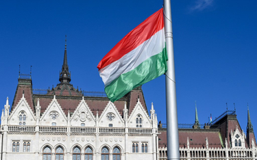 Węgry się zamykają
