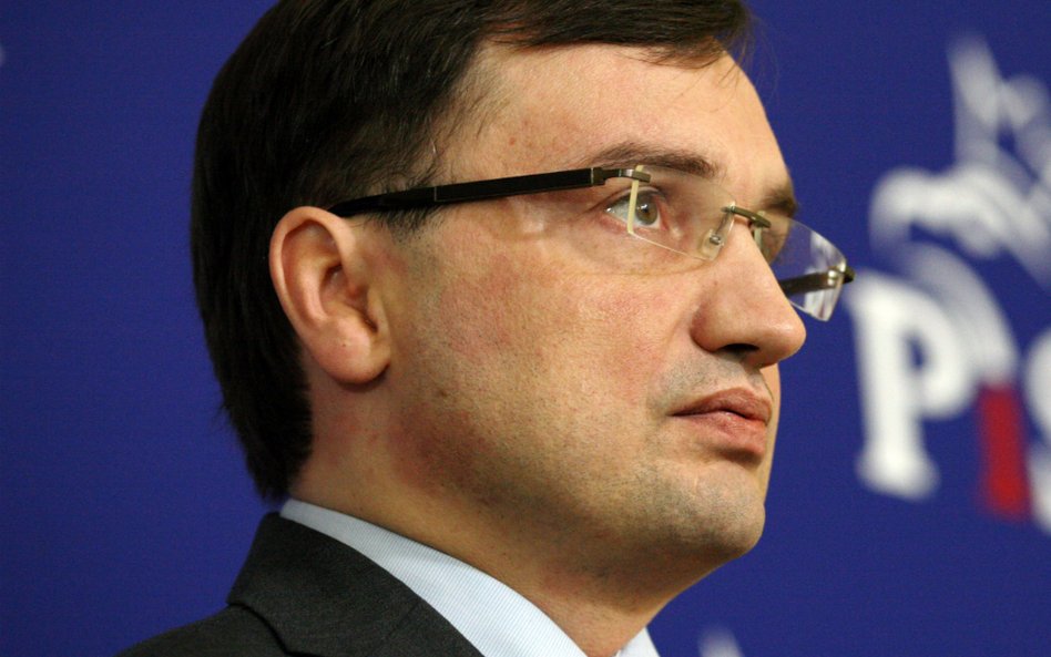"Ziobryści" oskarżają Kaczyńskiego o tworzenie... podziałów na prawicy