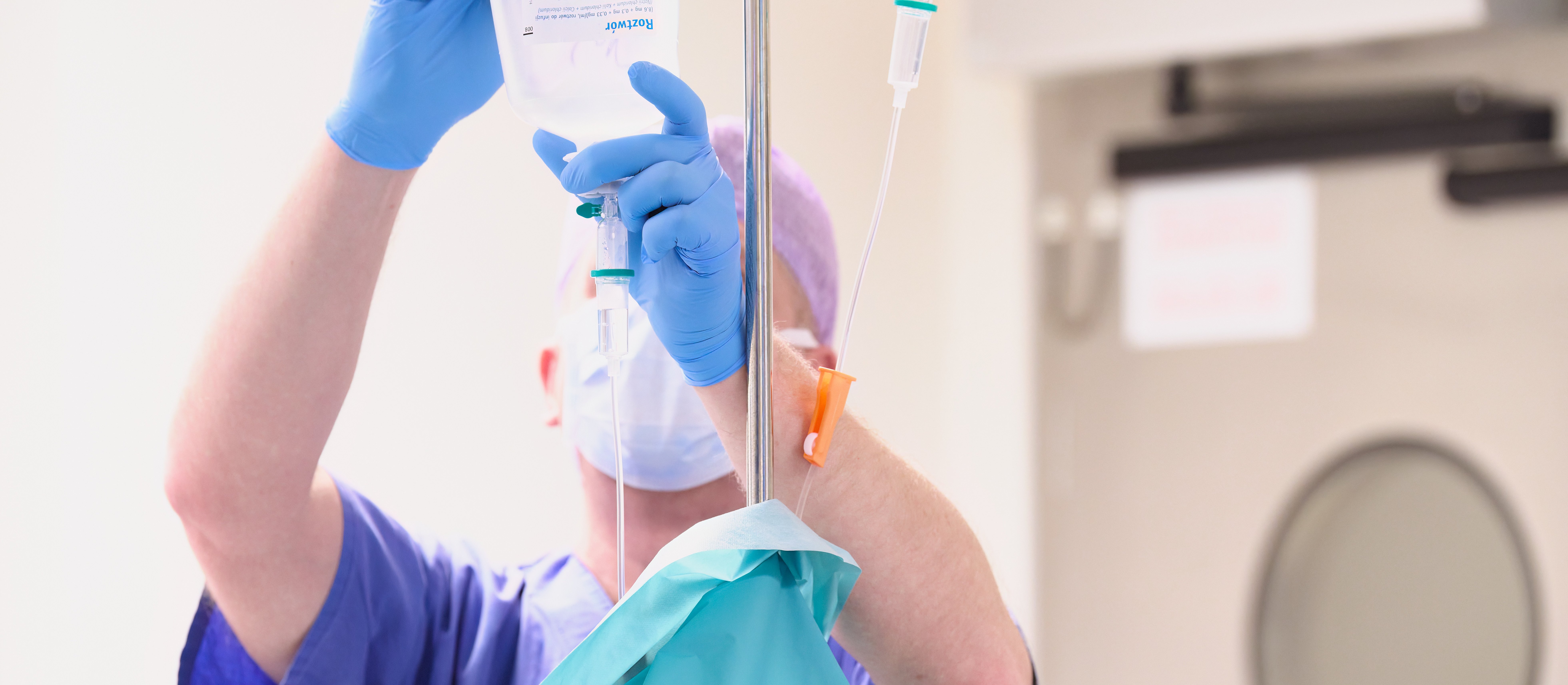 Leczenie bólu w szpitalach. NFZ wykrywa nieprawidłowości. W tle pieniądze