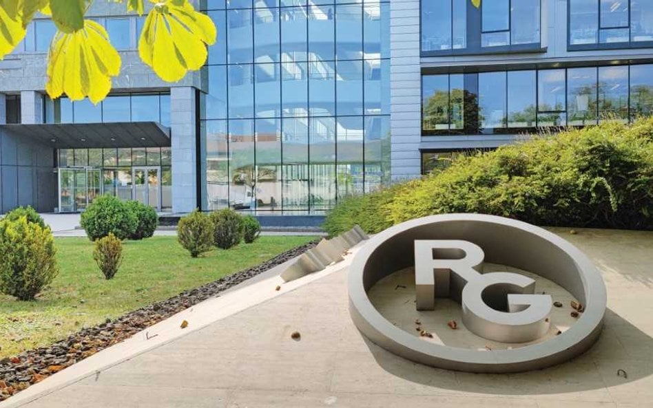 Koncern został założony w 1901 roku przez farmaceutę Gedeona Richtera, który otworzył w Budapeszcie 