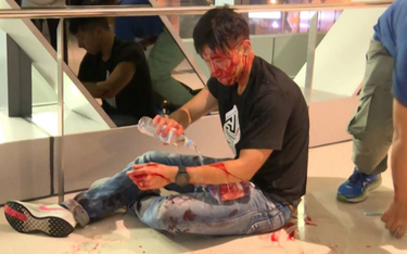 Hongkong: Atak na stacji metra. Celem: przeciwnicy władz