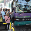 Bez odszkodowania za skutki potknięcia przy wsiadaniu do autobusu