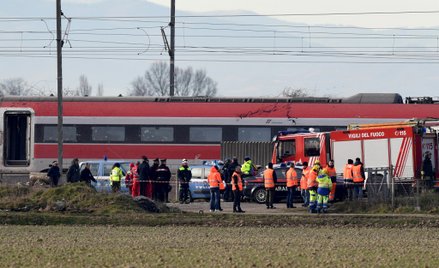 Włochy: Katastrofa kolejowa pod Mediolanem. Dwie osoby nie żyją