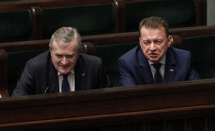 Opozycja chciała zerwać kworum. Nie udało się przez dwie posłanki
