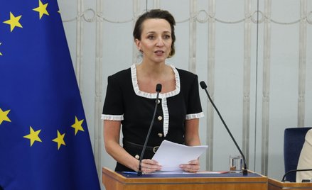Warszawa, 22.07.2026. Sylwia Gregorczyk-Abram przemawia na sali obrad Senatu