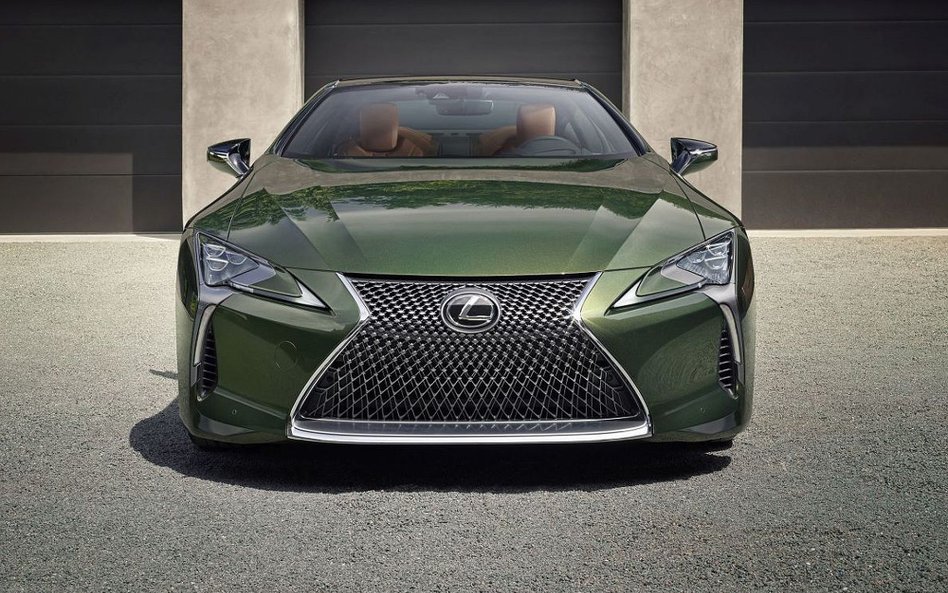 Lexus Limited Edition 2020: Zabawa kolorami