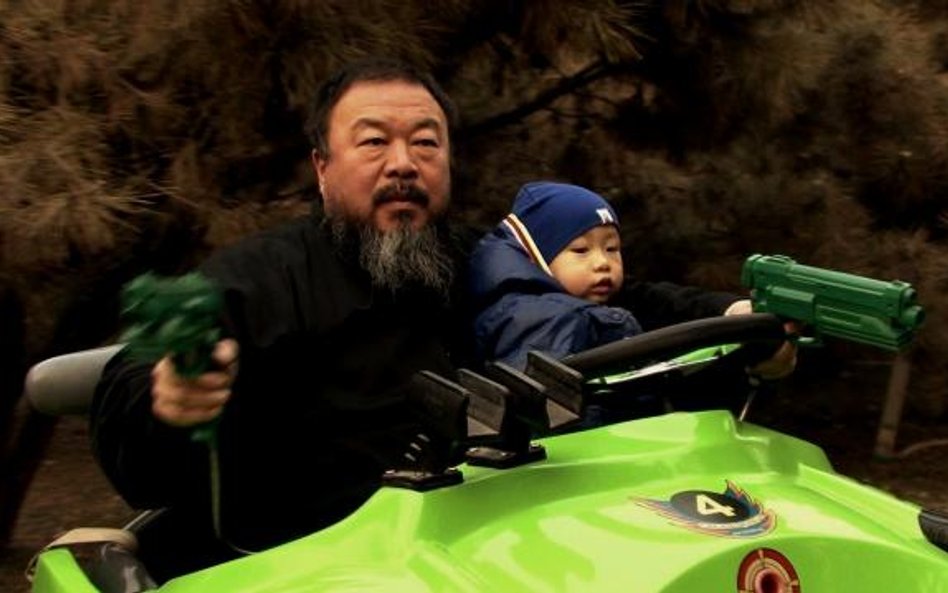 "Podejrzany: Ai Weiwei" - pokazy filmu w reżyserii Andreasa Johnsena 12 lipca, sobota, godz. 18:00, 