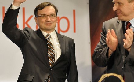 Ziobro wzywa Kaczyńskiego do zerwania koalicji… z PO