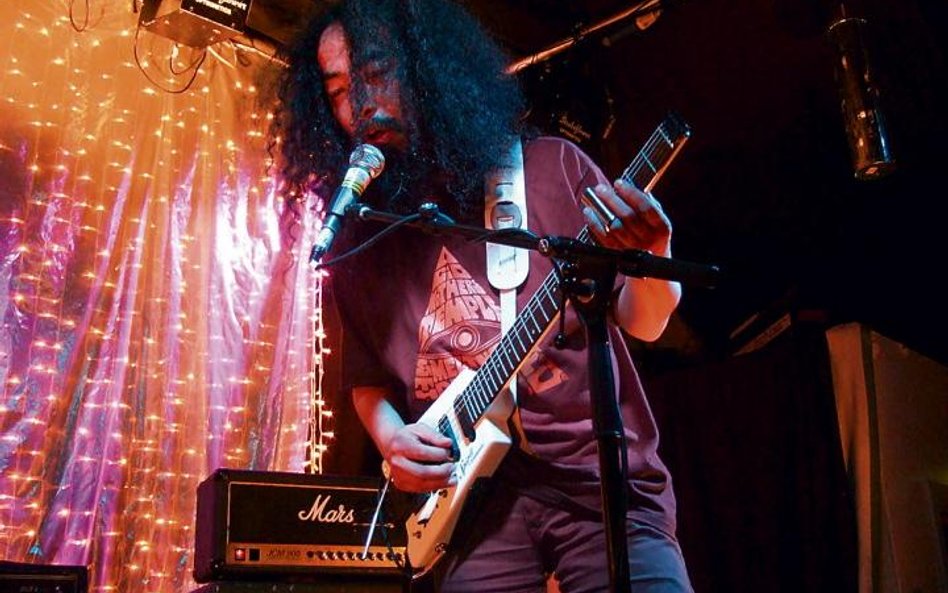 Kawabata Makoto zaprezentuje noise’owe popisy na gitarze