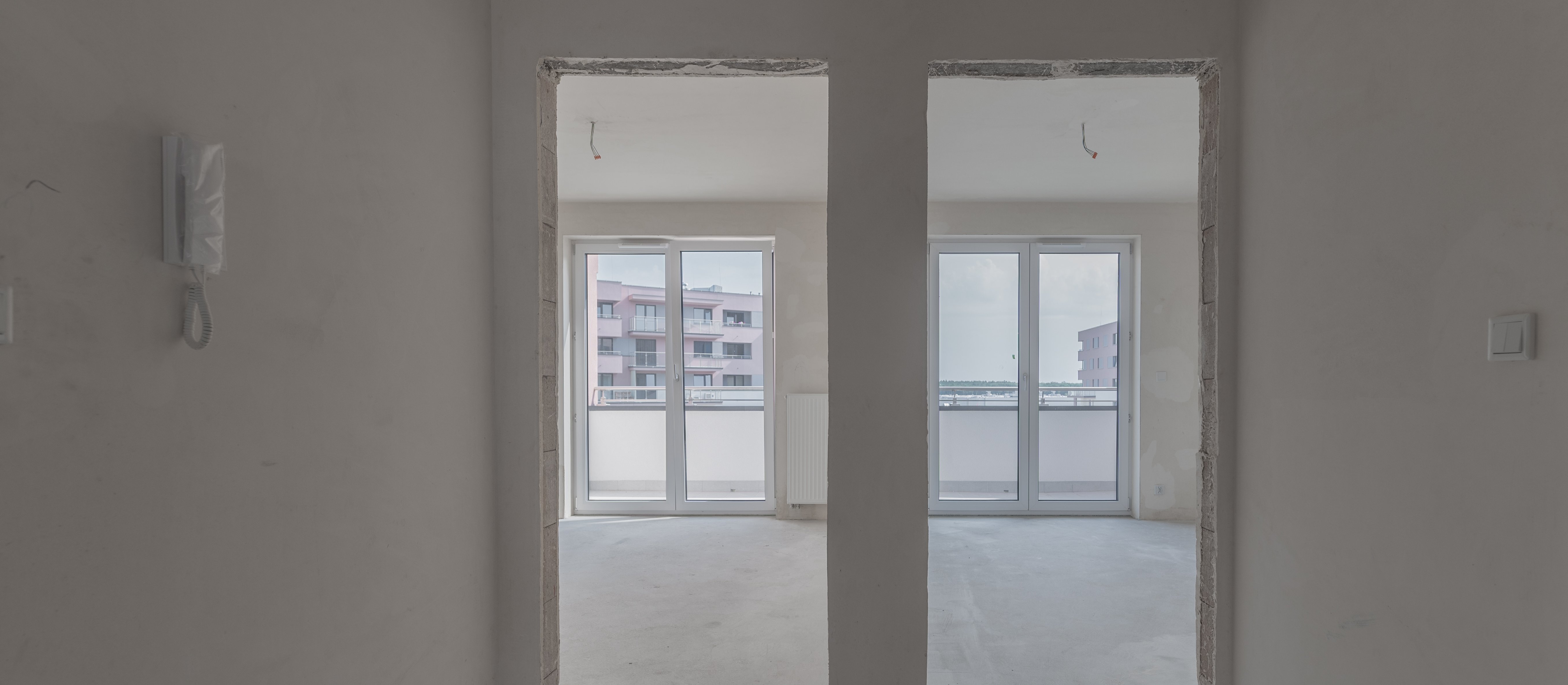 Koniec roku na rynku mieszkań obfituje w rabaty. Klienci chcą wycisnąć jak najwięcej