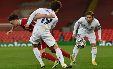 Mirosław Żukowski: Superliga: Kłótnia bogaczy o podział kasy