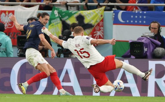 Kamil Glik jak zwykle interweniował ofiarnie