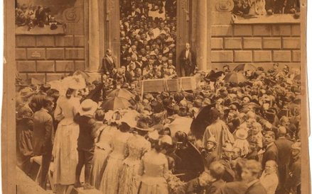 Pochówek Adama Mickiewicza na Wawelu jako demonstracja patriotyczna. 4 lipca 1890 roku