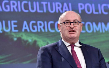 Phil Hogan, komisarz UE ds. rolnictwa i rozwoju obszarów wiejskich: Potrzeba małych rolników