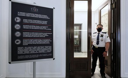 Nieoficjalnie: Będzie linfolinia ws. cyberataków dla posłów