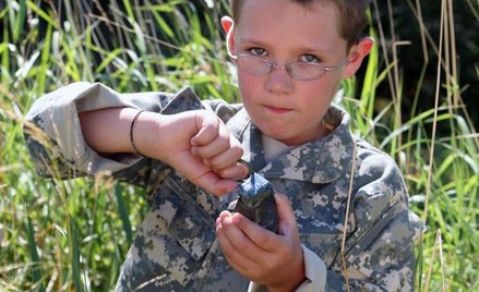Syria: Trzyletni Szwed zginął bawiąc się granatem