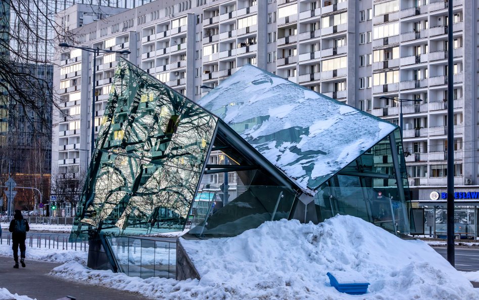 W tym sezonie zimowym w Warszawie działania na terenach, za które odpowiada Zarząd Oczyszczania Mias