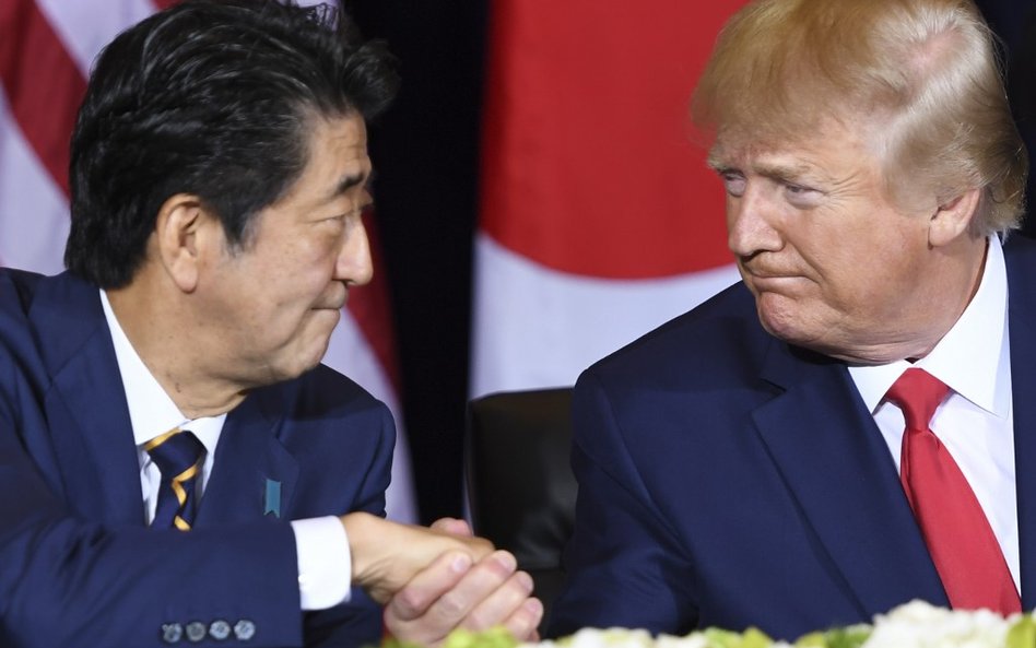 Donald Trump nazwał Shinzo Abe najlepszym premierem w historii Japonii