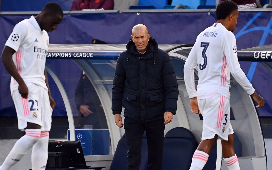 Zinedine Zidane wierzy, że dla Realu znów zaświeci słońce. Może już w sobotę w Barcelonie