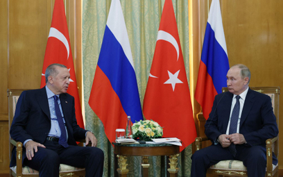 Rosja próbuje ominąć sankcje. Zgłosiła się po pomoc do Turcji?
