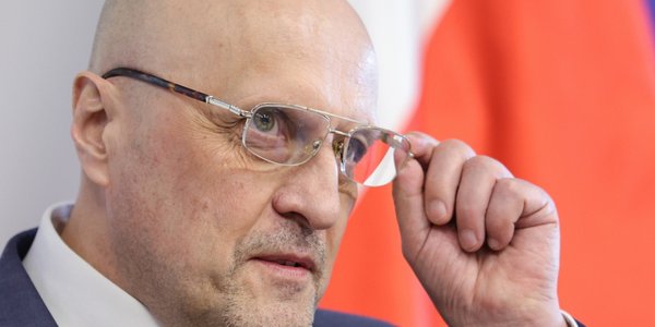 Prezes GUS: Nie manipulujemy danymi. PKB rośnie. Inflacja spada. Liczba Polaków też