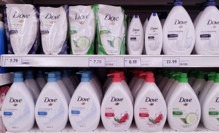 Właściciel Dove i Knorr ma problemy. Produkty Unilever nie takie ekologiczne?