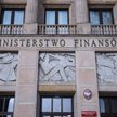 Polacy płacą coraz więcej, a dziura w budżecie nadal rośnie