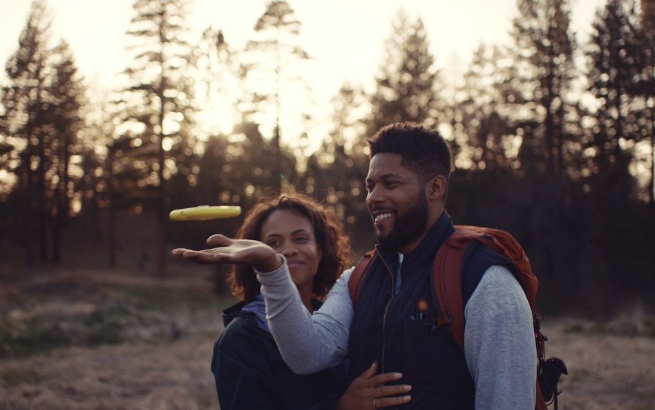 Snap stworzył autonomicznego drona. Mieści się na dłoni i robi selfie