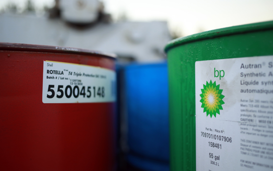 Dojdzie do megafuzji na rynku paliw? Shell rozważa przejęcie BP