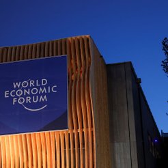 Amerykanie mają swój pomysł na przyszłość Davos. To przeprowadzka za granicę