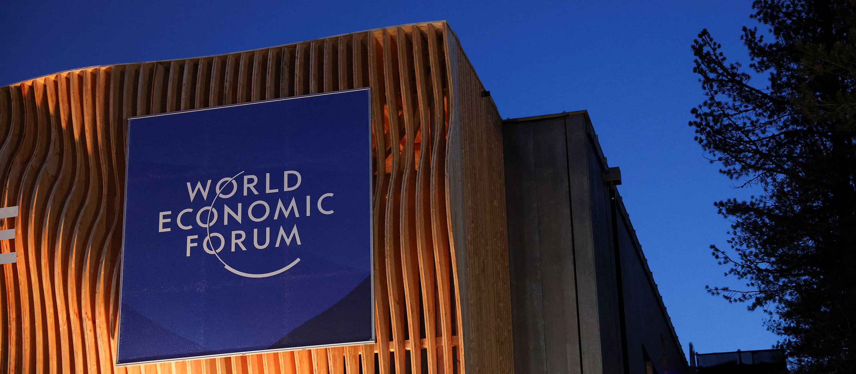 Amerykanie mają swój pomysł na przyszłość Davos. To przeprowadzka za granicę