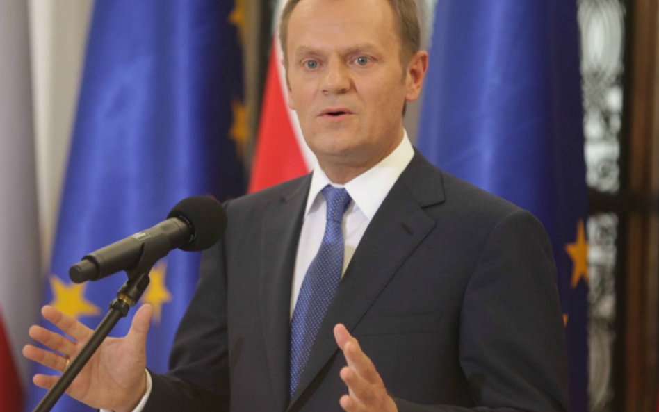 Donald Tusk: Klich złożył dymisję, a ja cenię go bardzo wysoko