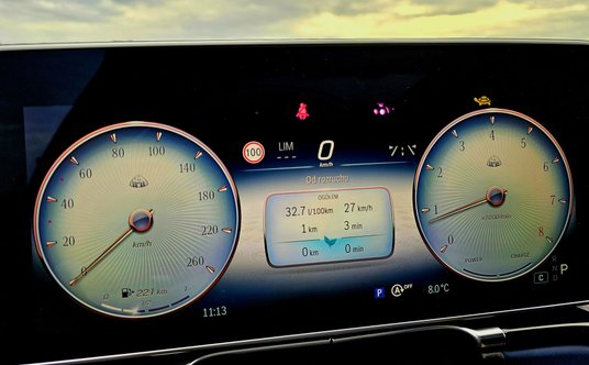 Mercedes-Maybach S580