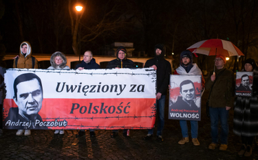 Demonstracja w obronie Andrzeja Poczobuta, Białystok, 22 grudnia 2023 r. To był 1002. dzień od jego 