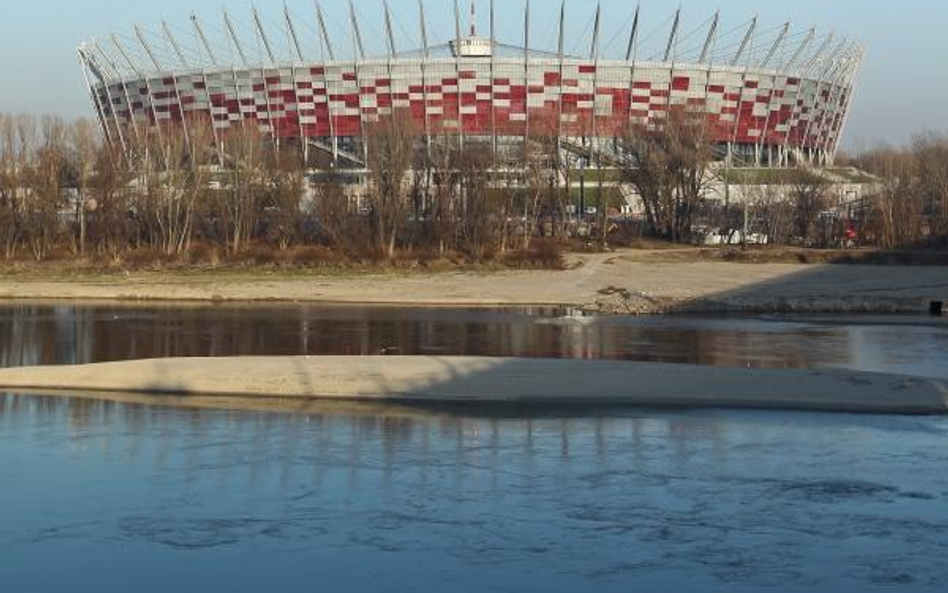 Barką można popłynąć na mecz Euro 2012