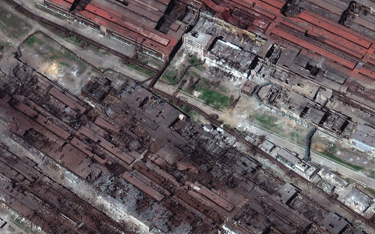 Najnowsze zdjęcie satelitarne zbombardowanych zakładów Azowstal