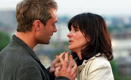 Sztuczny romans w nieprawdziwym świecie