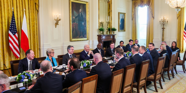 Spotkanie Biden-Duda-Tusk. Prezydent USA zapewnia: Pkt 5. Traktatu NATO obowiązuje