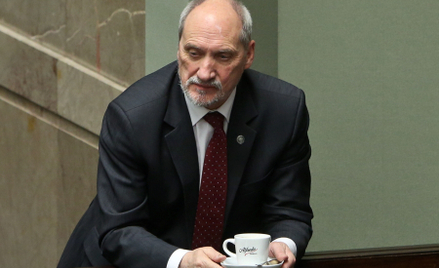 Gorąca końcówka roku w MON