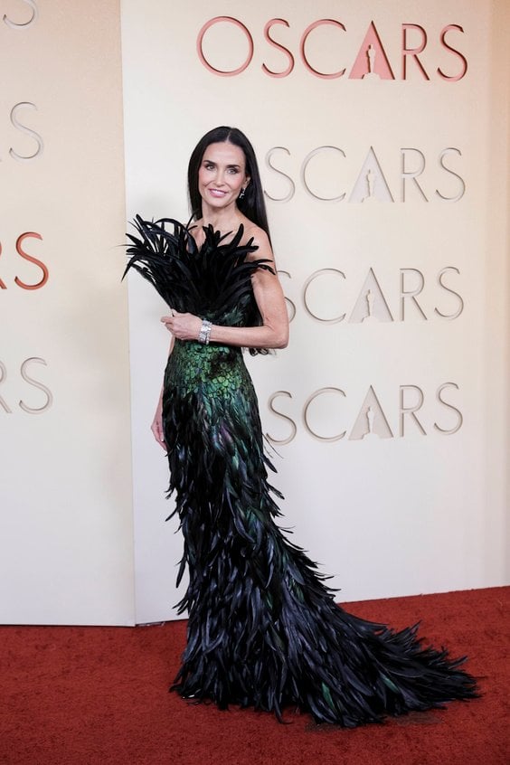 Oscary 2026. Gwiazdy na czerwonym dywanie. Demi Moore