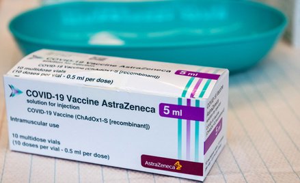 WHO: Na razie zalecamy kontynuowanie szczepień preparatem AstraZeneca przeciwko COVID-19