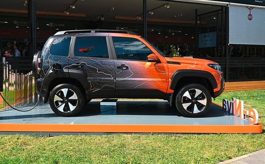 Prototyp Łady e-Niva Travel