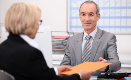 Odpowiedzialność banku za oszukanie klienta przez pracownika