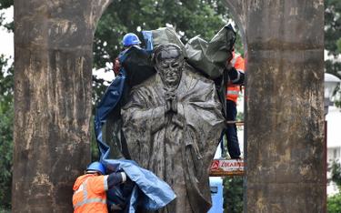 Francja: Pomnik Jana Pawła II już na terenie prywatnym