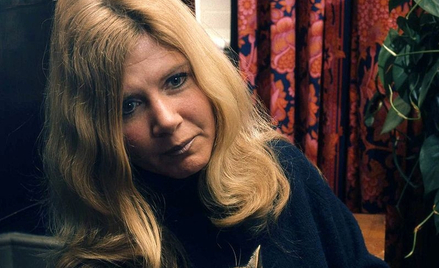 Brytyjska pisarka Jilly Cooper: Mężczyźni boją się kobiet, wybierają homoseksualizm