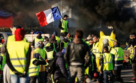 Protesty żółtych kamizelek mogą zaszkodzić gospodarce